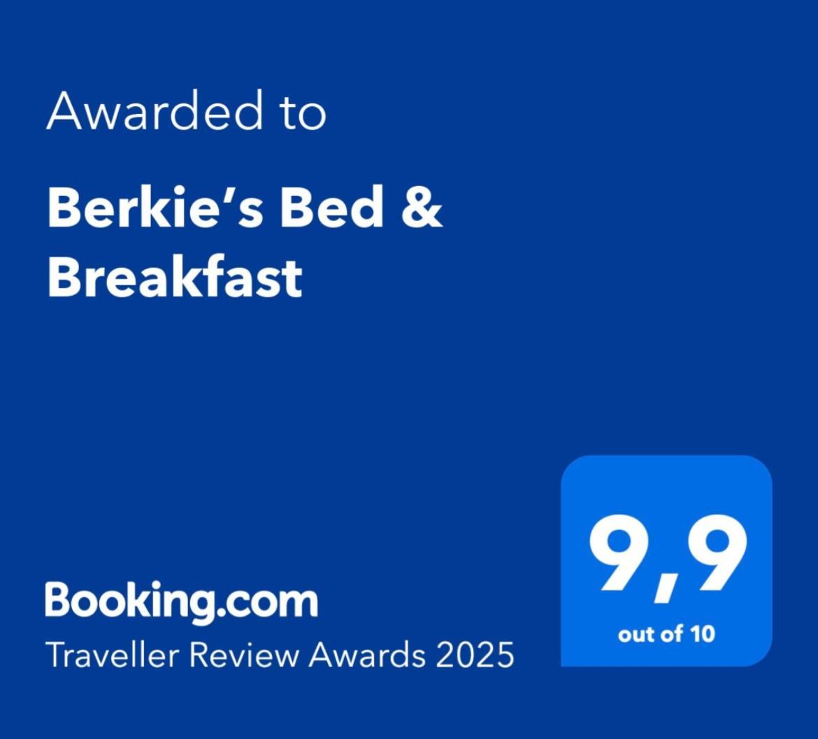 Berkie'S Bed & Breakfast Port Alberni Exterior foto